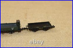 Train Set / Steam Locomotive Atlas 481 A. T. & S. F. + 4 Freight Cars / N Scale