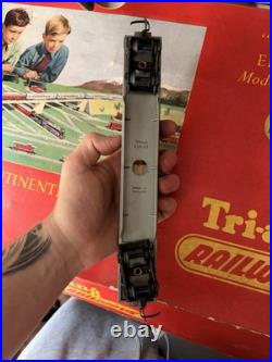 Tri-Ang R1X Passenger Train Set OO Scale Railways Full Set Rare In Good Con