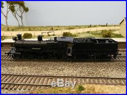VR D3 Class 4-6-0 Steam Locomotive, HO Scale, D3 613 Black with Shunter's Steps