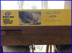 Walthers N Scale motorised 130ft turntable, never unboxed