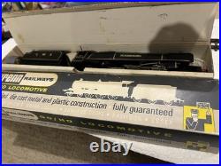 Wrenn Railways OO/OH Scale Steam Loco W2227 City of Stoke on Trent. Boxed